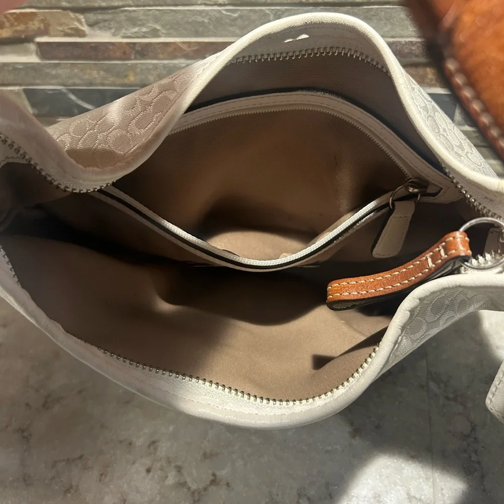 Coach super chic